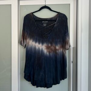 American Eagle Soft & Sexy Women's Tie-Dye Crisscross Neck Top